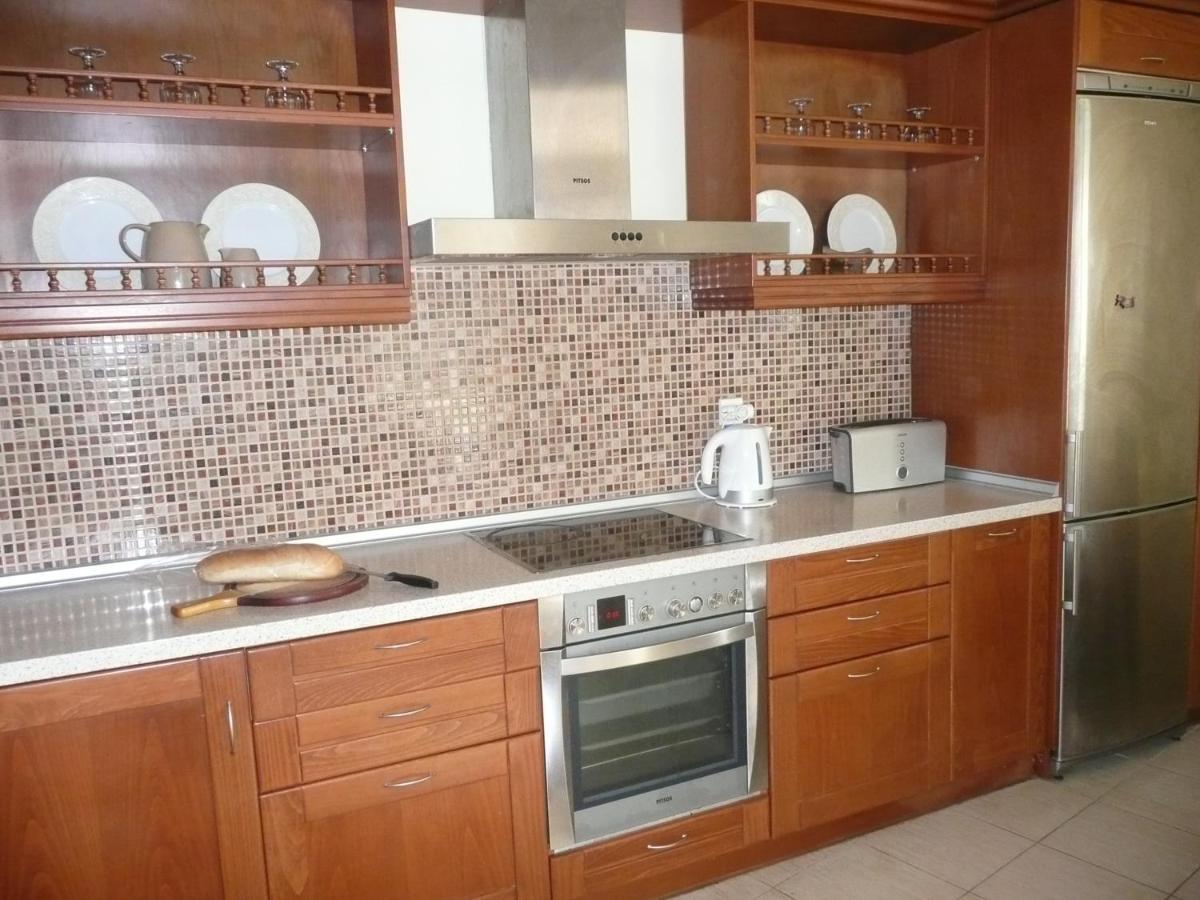 Villa Petrino - Central Flat Location Within Kassiopi. Sleeps 8 エクステリア 写真