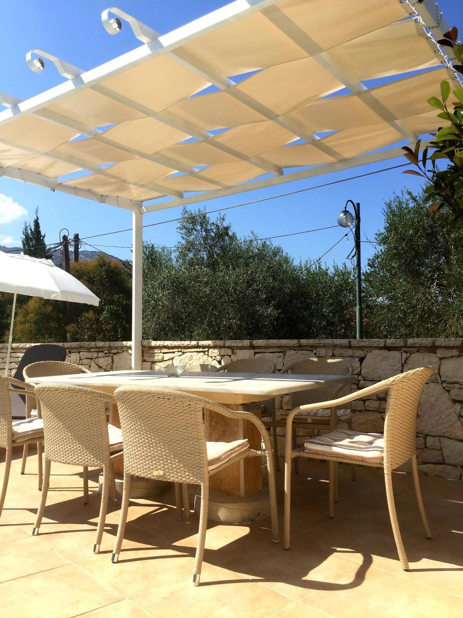 Villa Petrino - Central Flat Location Within Kassiopi. Sleeps 8 エクステリア 写真